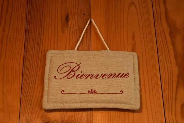 Gite Du Cheval Blanc D'Houmont Sainte-Ode Екстериор снимка